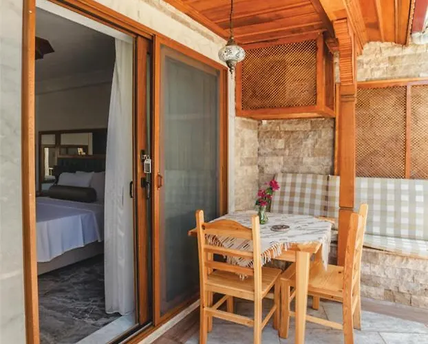 Gumus Akyaka (Mugla)