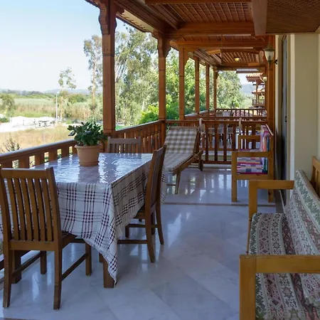 Gumus Apartmanhotel 3*