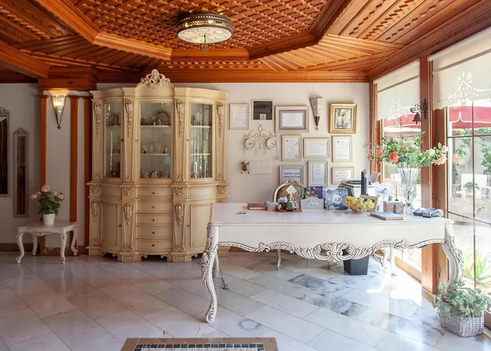 Gumus Hotel apartamentowy 4*