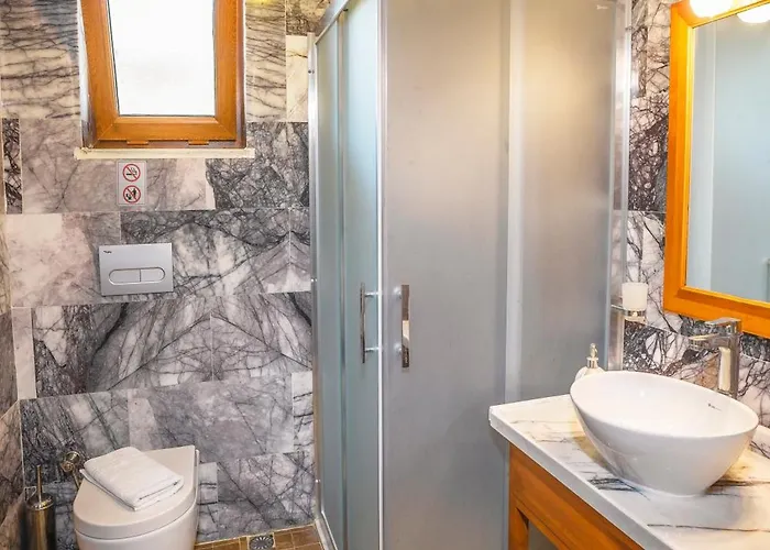 Gumus Akyaka (Mugla)